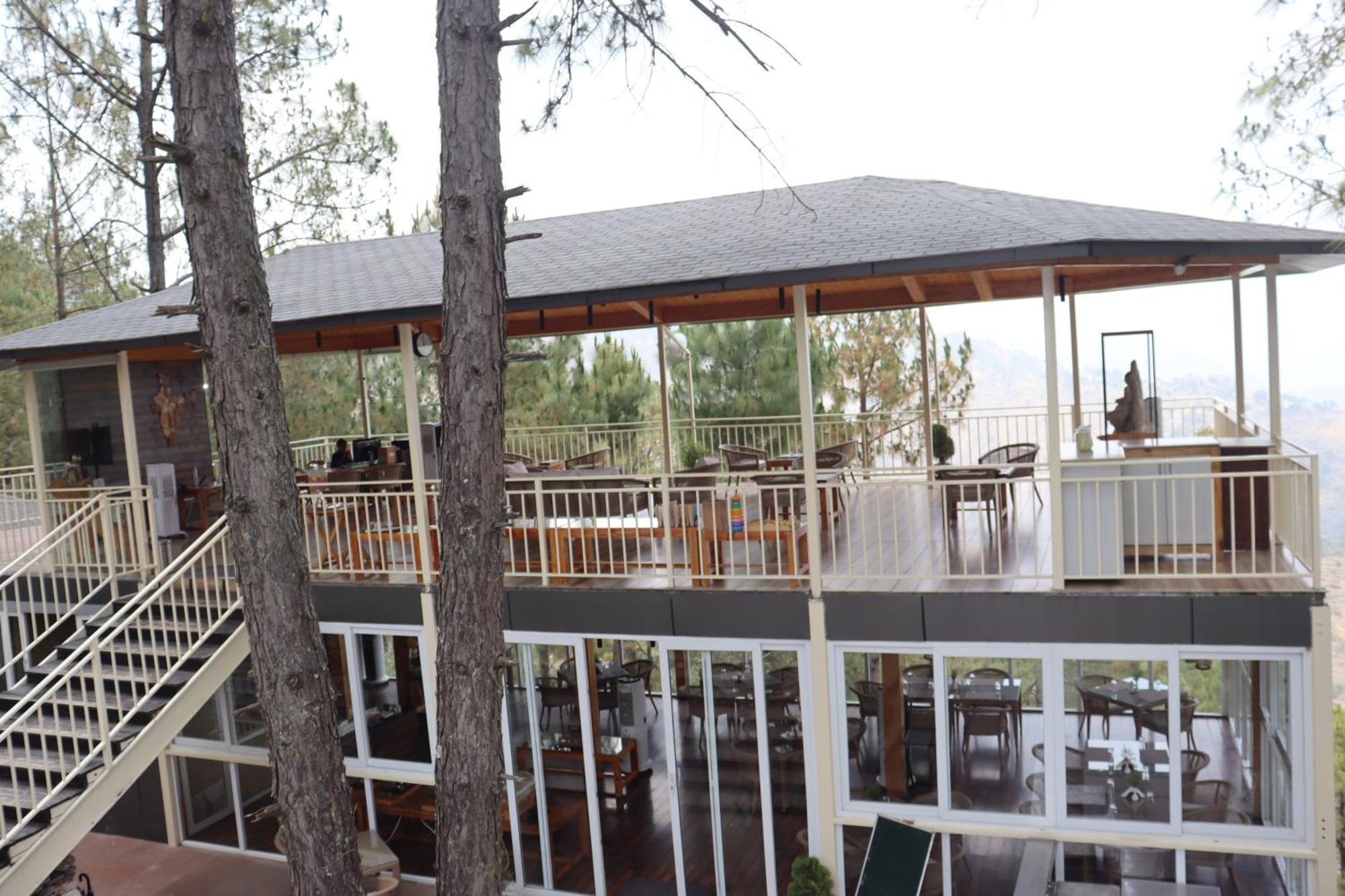 The Woods Retreat Hotel Lansdowne Buitenkant foto