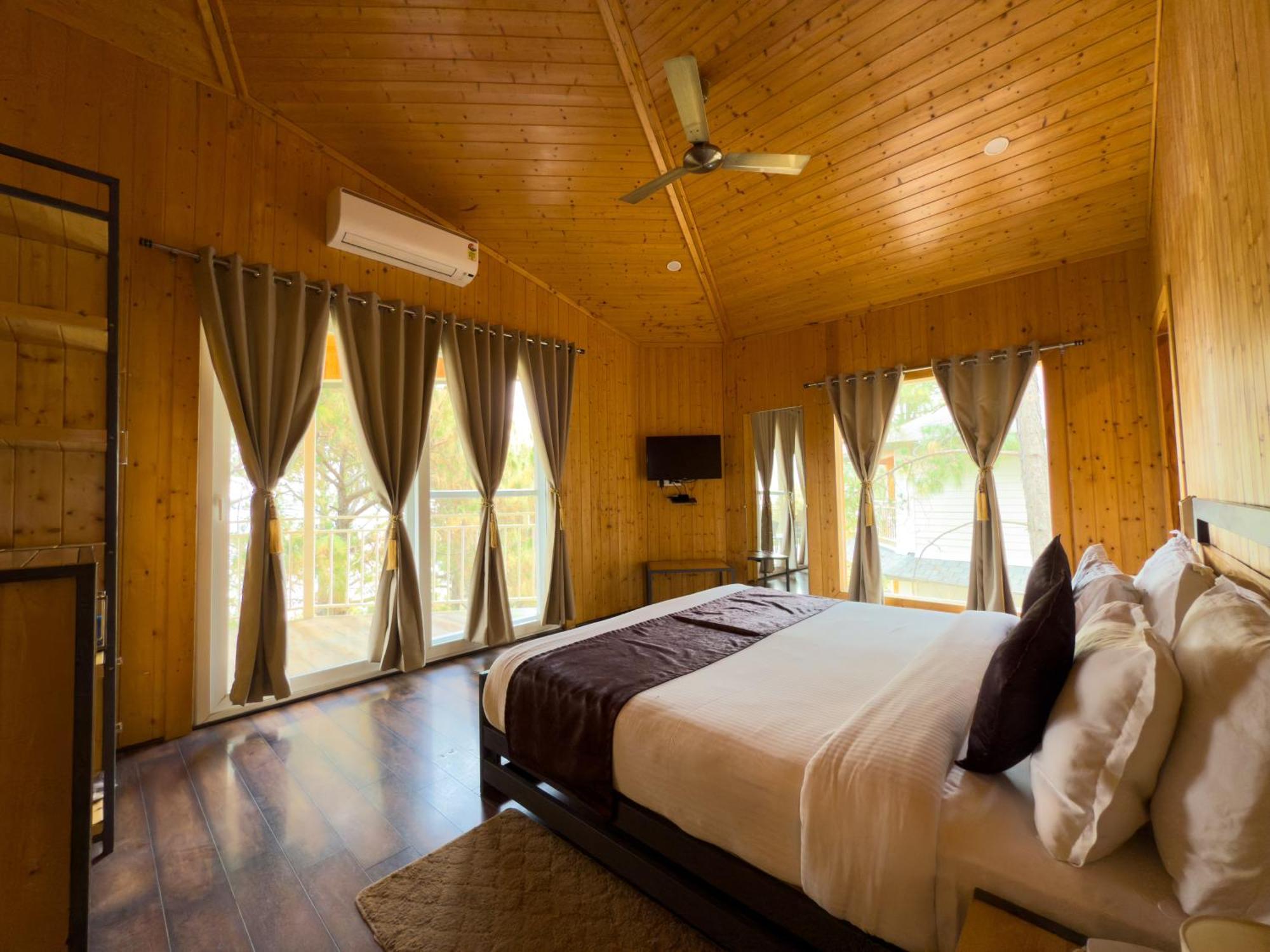 The Woods Retreat Hotel Lansdowne Buitenkant foto