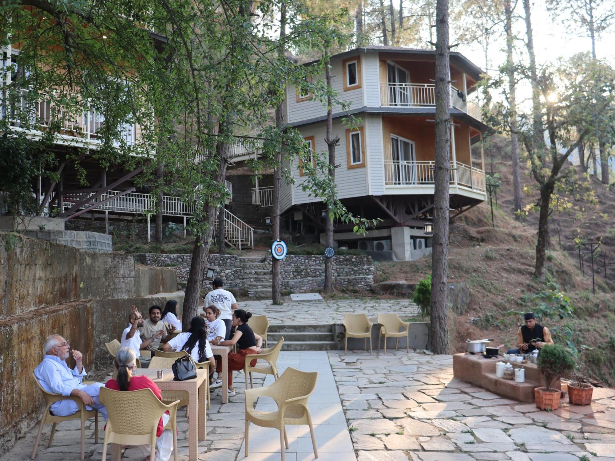 The Woods Retreat Hotel Lansdowne Buitenkant foto