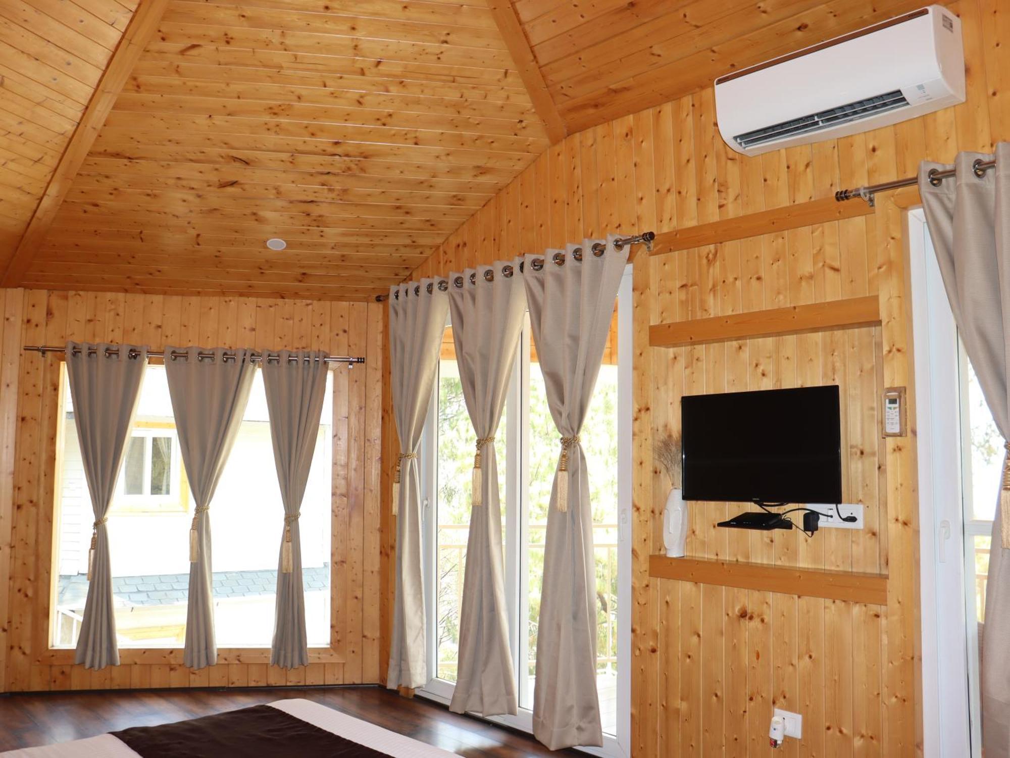 The Woods Retreat Hotel Lansdowne Buitenkant foto